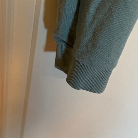 Gymshark Women's Sage Green Joggers - Picture 4 of 11